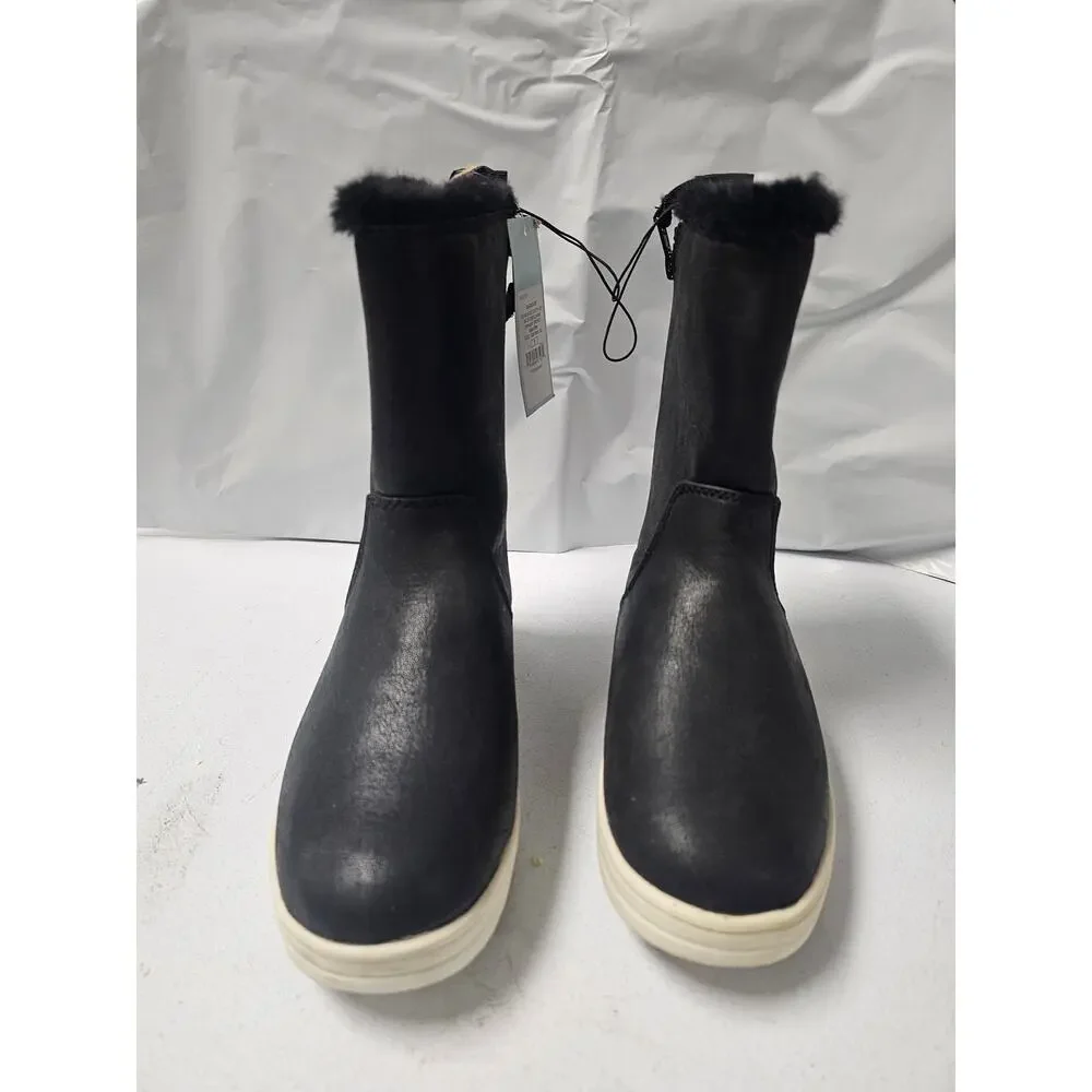 NWT Junior Cat & Jack winter boots size 1